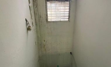 EN VENTA INMUEBLE COMERCIAL MORON CENTRO