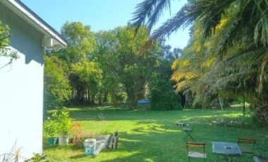 VENTA CASA QUINTA 5 AMBIENTES CON COCHERA Y PILETA GONZALEZ CATAN