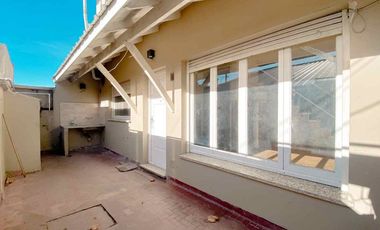 VENTA PH  3 AMBIENTES PATIO LUMINOSO APTO SAN JOSE