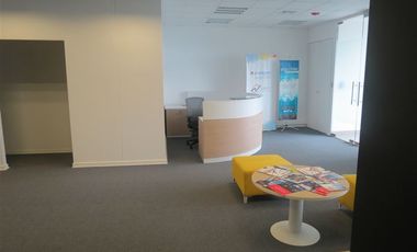 Oficina en Venta en Av del Parque 5275