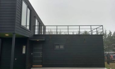 Casa en Venta en CASA NUEVA, SIN USO, MEJOR SECTOR DE COLIUMO