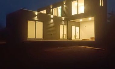 Casa en Venta en CASA NUEVA, SIN USO, MEJOR SECTOR DE COLIUMO
