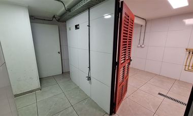Local Comercial en Arriendo en Tabancura / Kennedy