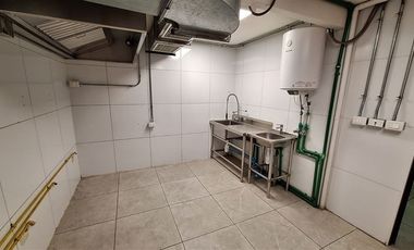 Local Comercial en Arriendo en Tabancura / Kennedy