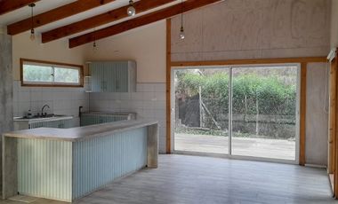 Casa en Arriendo en Av. San Juan 5559