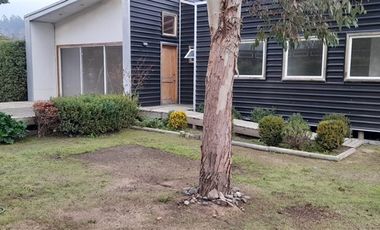 Casa en Arriendo en Av. San Juan 5559