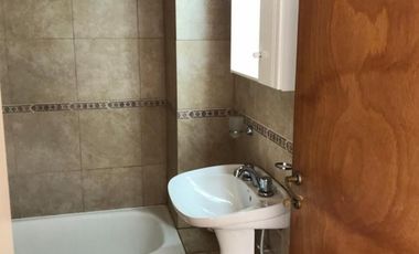 ALQUILER IMPECABLE MONOAMBIENTE - MORÓN CENTRO - A 300M DE LA PLAZA-SANMARTÍN 660