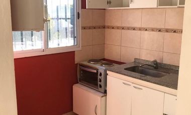 ALQUILER IMPECABLE MONOAMBIENTE - MORÓN CENTRO - A 300M DE LA PLAZA-SANMARTÍN 660