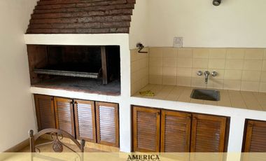 CHALET EN PASO DEL REY LADO SUR