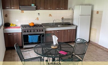 CHALET EN PASO DEL REY LADO SUR