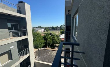 Venta Departamento 3 Ambientes balcón en Merlo