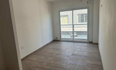 Venta Departamento 3 Ambientes balcón en Merlo