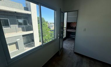 Venta Departamento 3 Ambientes balcón en Merlo