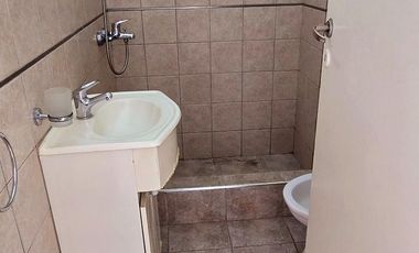 Depto. Tipo Casa (Ph) 3 Ambientes - Venta Lanus Este