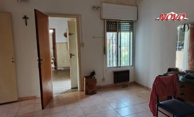 OPORTUNIDAD CASA + DEPARTAMENTO NUEVO PRECIO uss 75 mil