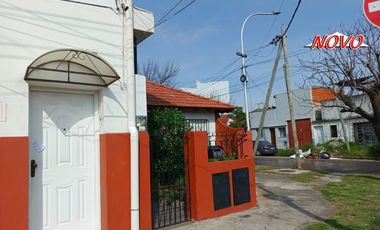 OPORTUNIDAD CASA + DEPARTAMENTO NUEVO PRECIO uss 75 mil