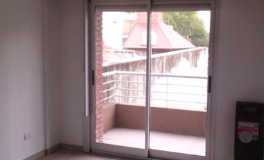 excelente departamento de 3 amb  . san Fernando centro. 3 de febrero 1265