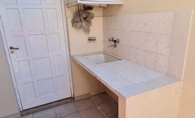 Impecable Departamento, Al Frente, Zona Céntrica