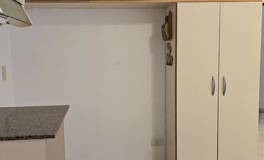 Planta Baja Frente, 3 Ambientes Con Cochera, Excelente Ubicación