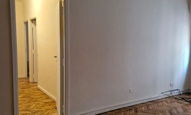 ALQUILER DEPTO  4 AMBIENTES  APTO PROFESIONAL EN BALVANERA