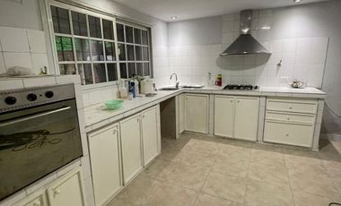 CASA REMODELADA A NUEVA C PARQUE