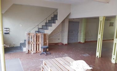 ALQUILER local GALPON 680M2 en ruta 8  centro San Martin Pcia de BSAS