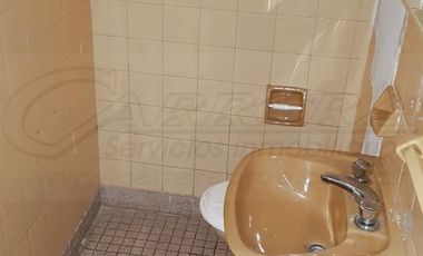ALQUILER local GALPON 680M2 en ruta 8  centro San Martin Pcia de BSAS