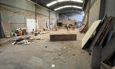 Galpon de 230 mts2    .