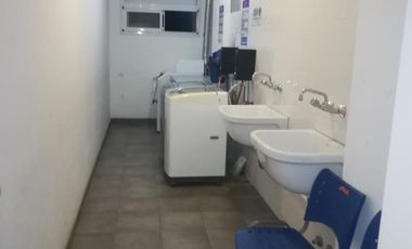 EXCELENTE DEPARTAMENTO DE 2 AMB TIGRE . SARMIENTO 565
