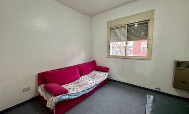 Venta departamento 4 ambientes con cochera en barrio cerrado El Palomar