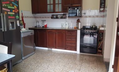 VENTA CASA MATADEROS LOTE PROPIO