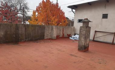 VENTA CASA MATADEROS LOTE PROPIO