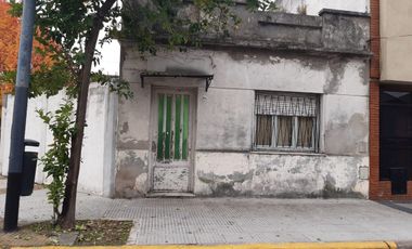 VENTA CASA MATADEROS LOTE PROPIO