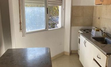 DEPARTAMENTO DE 2 AMBIENTES EN ALQUILER - MORON SUR