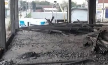 VENTA LOCAL COMERCIAL A TERMINAR VILLA LUZURIAGA