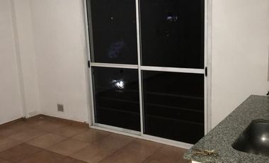 Departamento en Alquiler. 2 Ambientes. 9 de Julio 827 Morón, Buenos Aires.