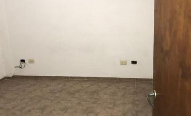 Departamento en Alquiler. 2 Ambientes. 9 de Julio 827 Morón, Buenos Aires.