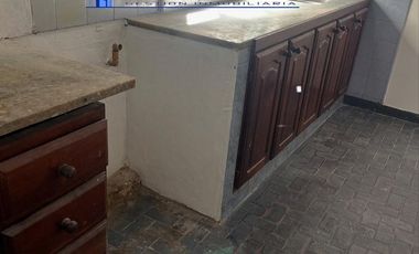 ALQUILER - DEPARTAMENTO 3 AMBIENTES - CON TERRAZA