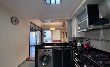EXCELENTE DEPTO 4 AMB DOBLE COCHERA QUILMES CENTRO