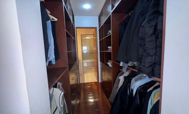 EXCELENTE DEPTO 4 AMB DOBLE COCHERA QUILMES CENTRO