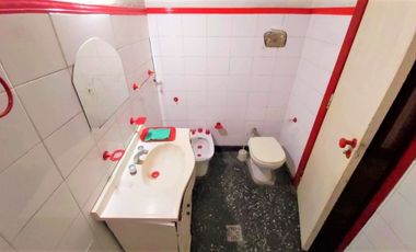 Casa de 3 Amb con Fondo Libre (Oportunidad)