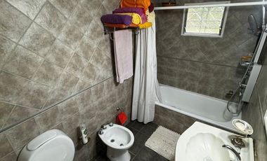 Casa Quinta en venta en excelente estado y ubicacion