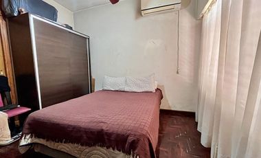 VENTA CASA 3 AMBIENTES MORON PERMUTA