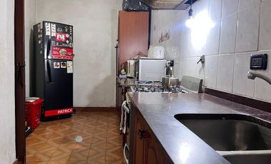 VENTA CASA 3 AMBIENTES MORON PERMUTA