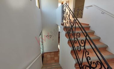 Venta de Casa en Condominio