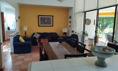 Venta de Casa en Condominio