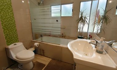 BELLAPROPIEDAD CON AMPLIO TERRENO EN LA PUNTA, MOSTAZAL