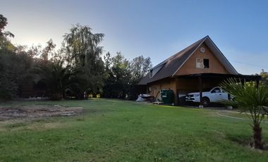 BELLAPROPIEDAD CON AMPLIO TERRENO EN LA PUNTA, MOSTAZAL