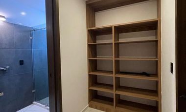 Casa nueva en venta en Loma Dorada (Rentada)