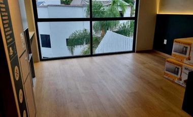 ESTRENA SUITE EN RENTA EN TECAMACHALCO, SÓLO $15,000